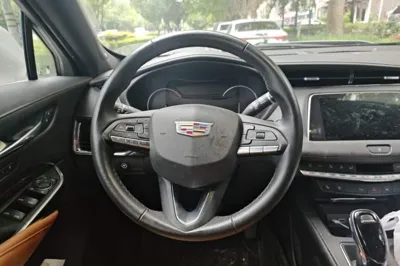 Cadillac XT4