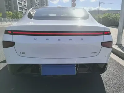 Xpeng P7