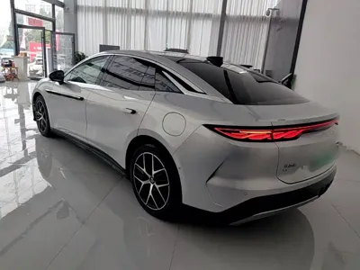 BYD 汉L