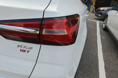 Roewe RX3