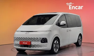 Hyundai Staria