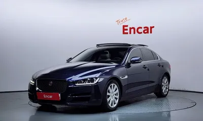 Jaguar XE