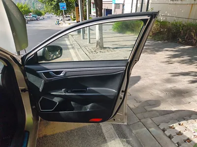 Geely Emgrand GL