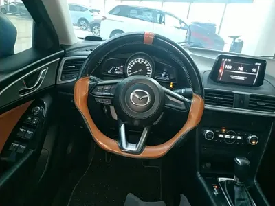 Mazda 3 Axela