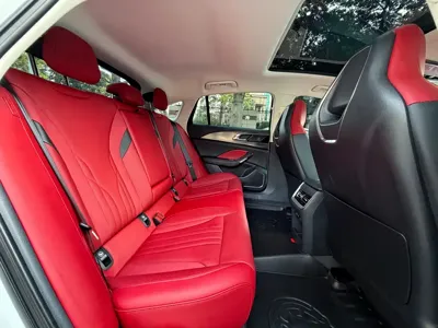 Hongqi Hongqi H6