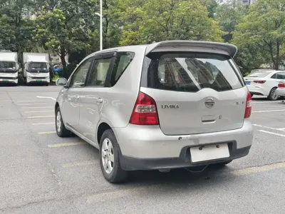 Nissan Livina