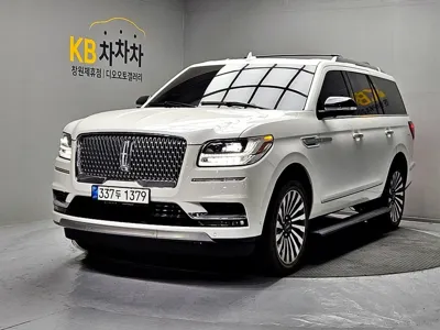 Lincoln Navigator