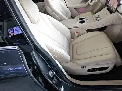 智界 Zhijie R7
