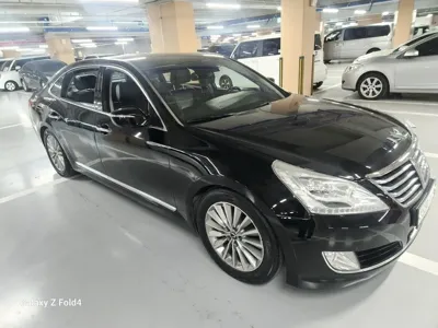 Hyundai Equus