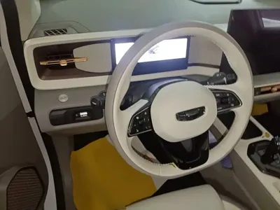 Geely ICON