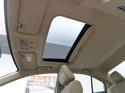 Toyota Yaris L