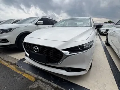 Mazda 3 Axela