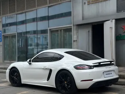 Porsche 718