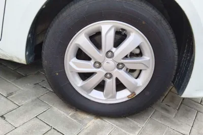 Kia K2