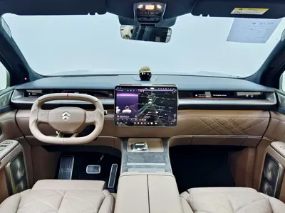 Nio ES9