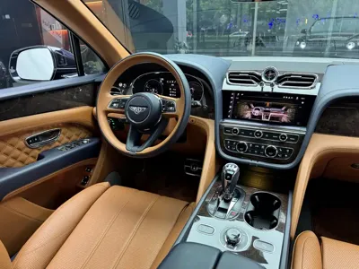 Bentley Bentayga PHEV