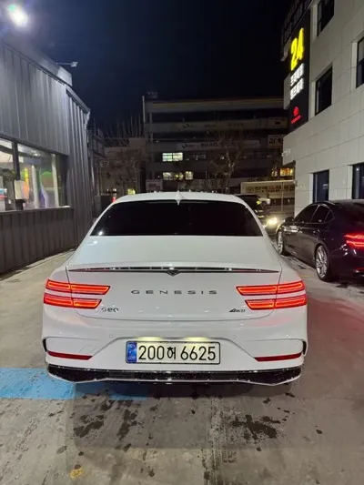 Genesis G80
