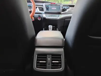 Honda Jade