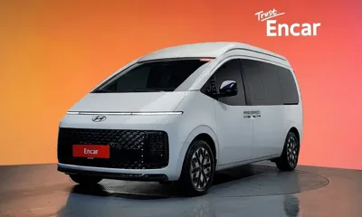 Hyundai Staria
