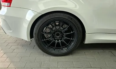 BMW 1M