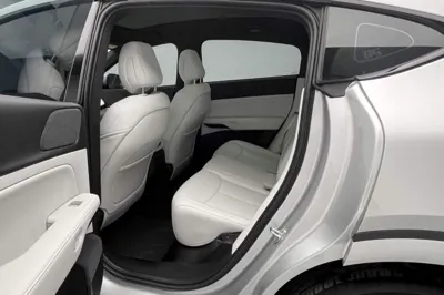 Xpeng G6