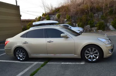 Hyundai Equus