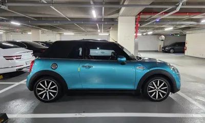 MINI Cooper Convertible