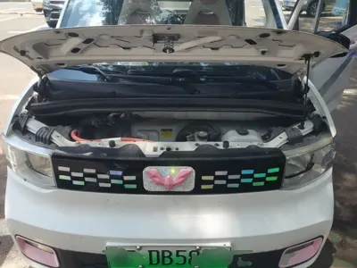 Wuling MINIEV