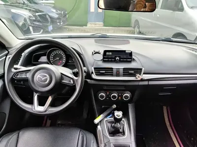 Mazda 3 Axela