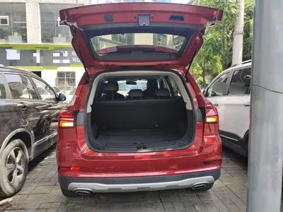 Roewe RX5