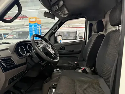 Yufeng EM26