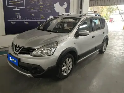 Nissan Livina