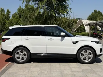Land Rover Sport PHEV