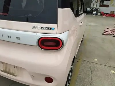 Wuling MINIEV