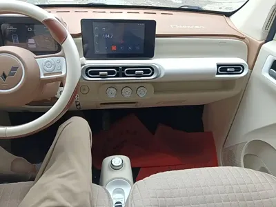 Wuling MINIEV