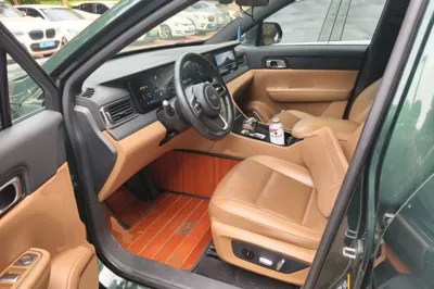 Li Auto ONE