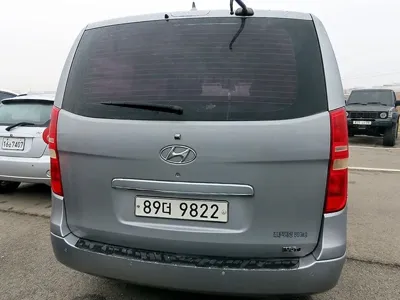 Hyundai Starex