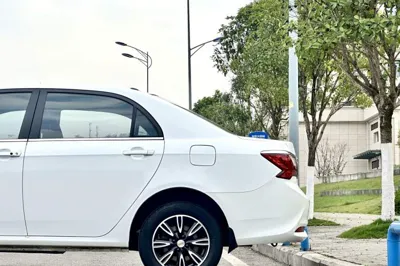 BYD F3