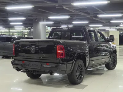 Dodge Ram Pick Up