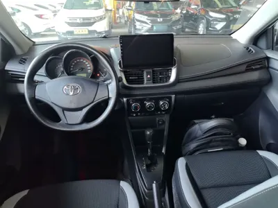 Toyota YARiS L Zhi Xuan