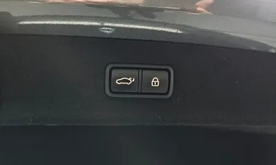 Genesis EQ900