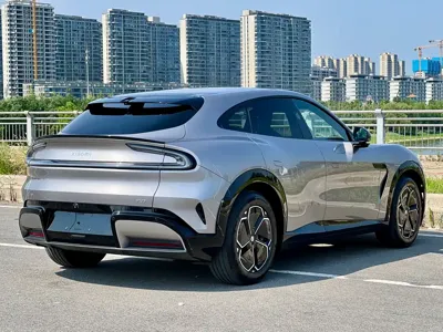 Xiaomi 小米YU7