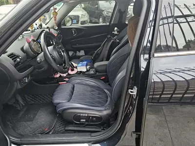 MINI Mini Clubman
