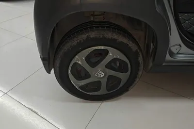 Baojun E100