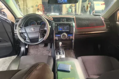 Toyota Reiz