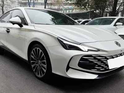 MG MG7