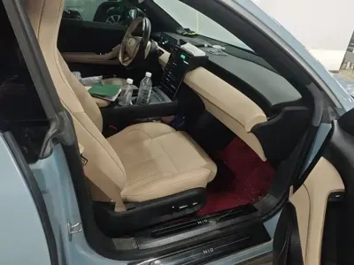 Nio ET5