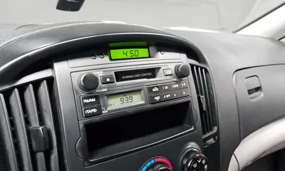 Hyundai Starex