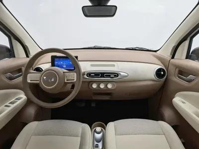 Wuling MINIEV