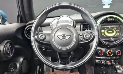 MINI Cooper Convertible